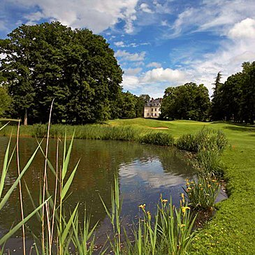 Aillant-sur-Tholon, à 30 min d'Auxerre, Yonne (89) - Week end Golf Aillant-sur-Tholon, à 30 min d'Auxerre, Yonne (89) - Week end Golf