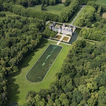 Baptême en Hélicoptère à la Ferté-Alais - Châteaux de l'Essonne Baptême en Hélicoptère à la Ferté-Alais - Châteaux de l'Essonne