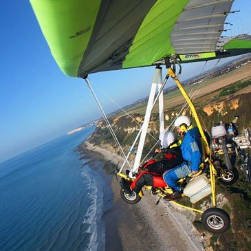 Baptême en ULM et Autogire proche Aéroport du Havre-Octeville Baptême en ULM et Autogire proche Aéroport du Havre-Octeville