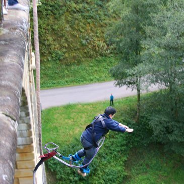 Saut à l'élastique en région Lorraine Saut à l'élastique en région Lorraine