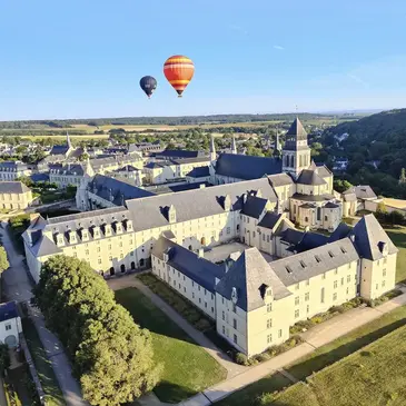 Vol en Montgolfière près d'Angers - Survol des Châteaux Vol en Montgolfière près d'Angers - Survol des Châteaux