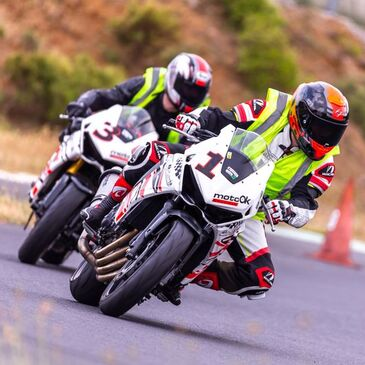 Stage de Pilotage Moto - Circuit Paul Ricard Piste GP Stage de Pilotage Moto - Circuit Paul Ricard Piste GP