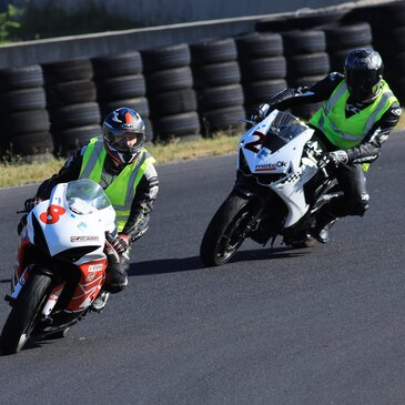Stage de pilotage moto proche Circuit du Castellet - Piste Grand Prix Stage de pilotage moto proche Circuit du Castellet - Piste Grand Prix