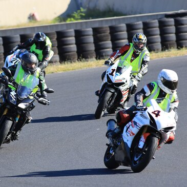 Stage de Pilotage Moto - Circuit Paul Ricard Piste GP en région PACA et Corse Stage de Pilotage Moto - Circuit Paul Ricard Piste GP en région PACA et Corse