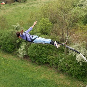 Saut à l'élastique en région Bourgogne Saut à l'élastique en région Bourgogne