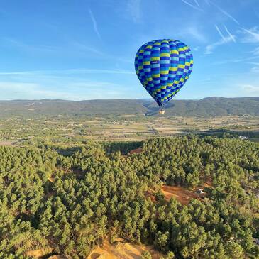 Vol en montgolfière dans le Lubéron