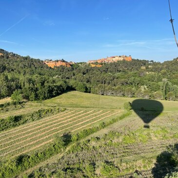 Vol en Montgolfière près de Gordes - Survol du Luberon en région PACA et Corse Vol en Montgolfière près de Gordes - Survol du Luberon en région PACA et Corse