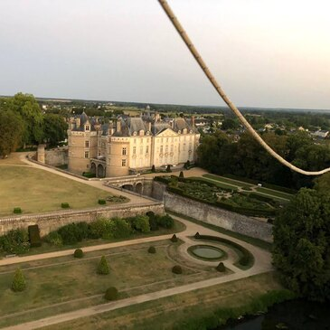Réserver Baptême de l'air montgolfière en Pays-de-la-Loire Réserver Baptême de l'air montgolfière en Pays-de-la-Loire
