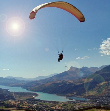 Baptême en parapente en région PACA et Corse Baptême en parapente en région PACA et Corse