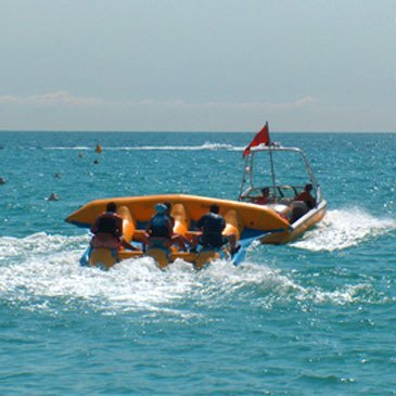 La Grande-Motte, Hérault (34) - Jeux nautiques La Grande-Motte, Hérault (34) - Jeux nautiques