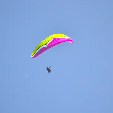 Saint-Vallier-de-Thiey, Alpes Maritimes (06) - Baptême en parapente Saint-Vallier-de-Thiey, Alpes Maritimes (06) - Baptême en parapente