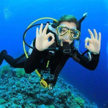 Baptême de Plongée à Saint-Raphaël en région PACA et Corse Baptême de Plongée à Saint-Raphaël en région PACA et Corse