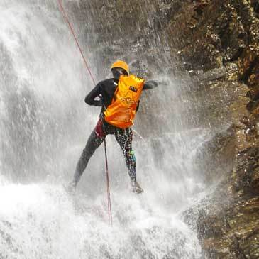 Hautes pyrénées (65) Midi-Pyrénées - Sport Aquatique Hautes pyrénées (65) Midi-Pyrénées - Sport Aquatique