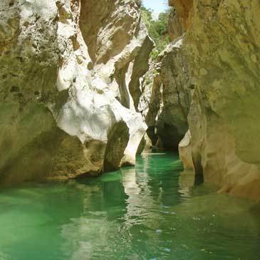 Saint-Lary Soulans, 45 min de Lannemezan, Hautes pyrénées (65) - Canyoning Saint-Lary Soulans, 45 min de Lannemezan, Hautes pyrénées (65) - Canyoning