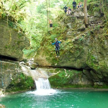 Canyoning en région Rhône-Alpes Canyoning en région Rhône-Alpes