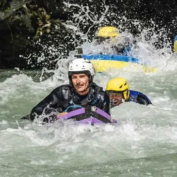 Descente en Hydrospeed sur l'Isère à La-Plagne Descente en Hydrospeed sur l'Isère à La-Plagne