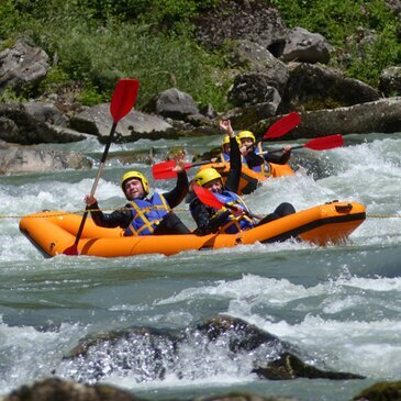 Rafting en région Rhône-Alpes Rafting en région Rhône-Alpes