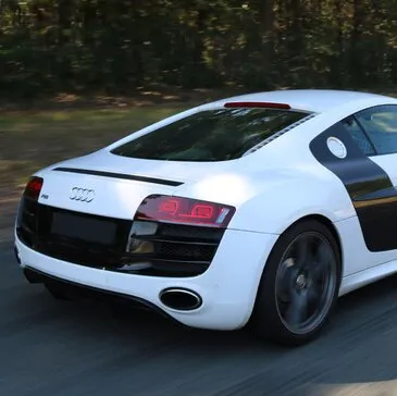 Stage de pilotage Audi R8 en région Auvergne