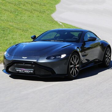 Stage de Pilotage Aston Martin en région Auvergne Stage de Pilotage Aston Martin en région Auvergne
