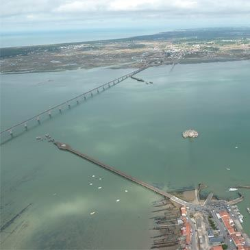 Baptême en Paramoteur à Marennes - Survol Île d'Oléron Baptême en Paramoteur à Marennes - Survol Île d'Oléron
