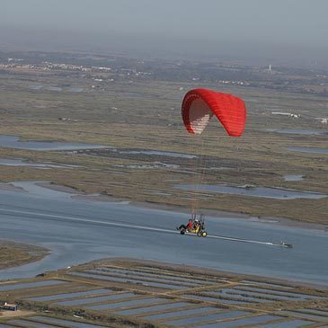 Baptême en Paramoteur à Marennes - Survol Île d&#39;Oléron en région Poitou-Charentes