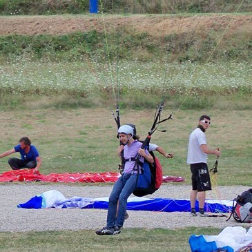 Saint-Hilaire-du-Touvet, Isère (38) - Baptême en parapente Saint-Hilaire-du-Touvet, Isère (38) - Baptême en parapente