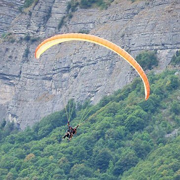 Baptême en parapente en région Rhône-Alpes Baptême en parapente en région Rhône-Alpes