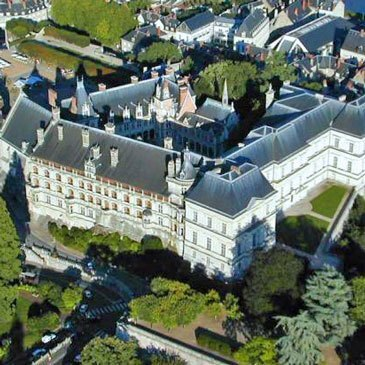 Aérodrome de Blois - Le Breuil, Loir et cher (41) - Stage initiation hélicoptère Aérodrome de Blois - Le Breuil, Loir et cher (41) - Stage initiation hélicoptère