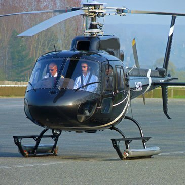 Baptême de l'air hélicoptère proche Aéroport Rouen Vallée de Seine Baptême de l'air hélicoptère proche Aéroport Rouen Vallée de Seine