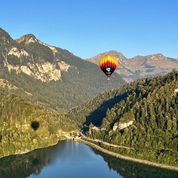 Baptême de l&#39;air montgolfière proche Gstaad