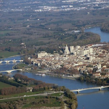 Aéroport d'Avignon-Provence, Vaucluse (84) - Baptême en ULM et Autogire Aéroport d'Avignon-Provence, Vaucluse (84) - Baptême en ULM et Autogire