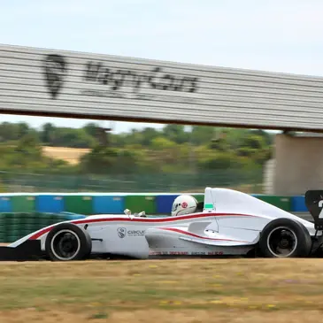 Offrir Stage de Pilotage Formule 1 département Nièvre Offrir Stage de Pilotage Formule 1 département Nièvre