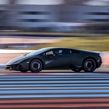 Stage de pilotage Lamborghini en région Bourgogne