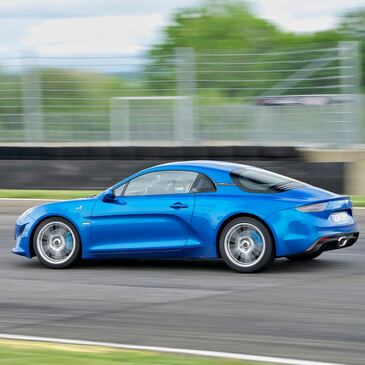 Stage de Pilotage Multi Sportives, département Pyrénées atlantiques Stage de Pilotage Multi Sportives, département Pyrénées atlantiques