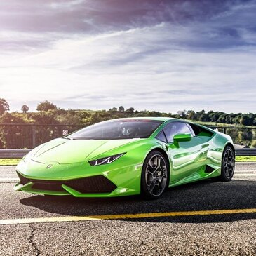 Stage de Pilotage 4 Autos - Circuit de Pau-Arnos en région Aquitaine Stage de Pilotage 4 Autos - Circuit de Pau-Arnos en région Aquitaine