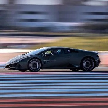 Stage de pilotage Lamborghini en région PACA et Corse