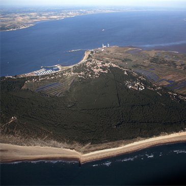 Aérodrome de Soulac-sur-Mer, Gironde (33) - Baptême en ULM et Autogire Aérodrome de Soulac-sur-Mer, Gironde (33) - Baptême en ULM et Autogire