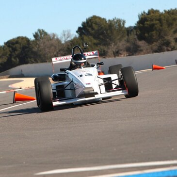 Var (83) PACA et Corse - Stage de Pilotage Var (83) PACA et Corse - Stage de Pilotage