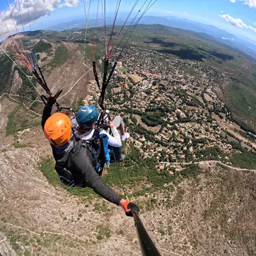Baptême en Parapente à Grasse - Survol des Préalpes