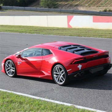 Stage de pilotage Lamborghini en région Aquitaine