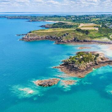 Réserver Baptême de l'air hélicoptère en Bretagne Réserver Baptême de l'air hélicoptère en Bretagne