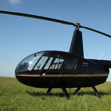 Aérodrome de Blois - Le Breuil, Loir et cher (41) - Baptême de l'air hélicoptère Aérodrome de Blois - Le Breuil, Loir et cher (41) - Baptême de l'air hélicoptère