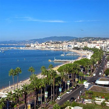 Vol d&#39;Initiation au Pilotage d&#39;Avion à Cannes