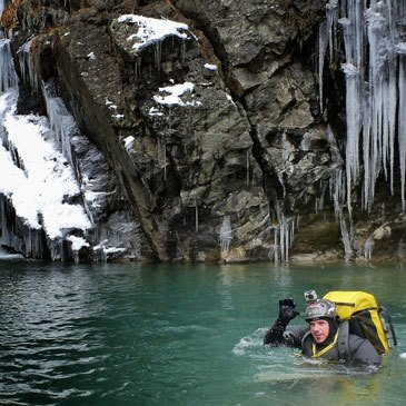 Canyoning, département Pyrénées atlantiques Canyoning, département Pyrénées atlantiques
