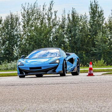 Pilotage Multivolant 4 Autos - Circuit de Saint-Laurent-de-Mûre Pilotage Multivolant 4 Autos - Circuit de Saint-Laurent-de-Mûre