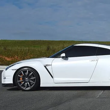 Stage de Pilotage Nissan GTR en région Nord-Pas-de-Calais