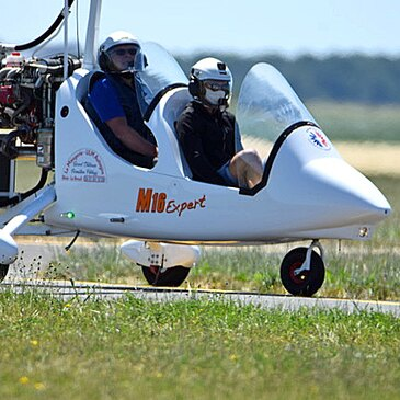 Pilotage d'ULM Autogire à Chambord en région Centre Pilotage d'ULM Autogire à Chambord en région Centre