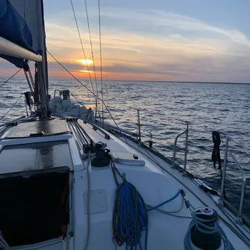 Week-end en Voilier avec Skipper à Bénodet Week-end en Voilier avec Skipper à Bénodet