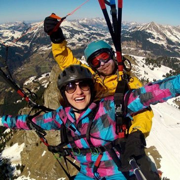 Baptême en parapente en région Suisse Baptême en parapente en région Suisse