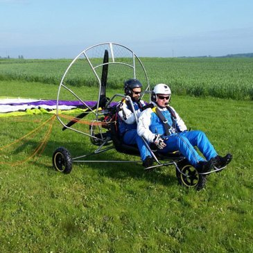 Baptême de l'air paramoteur en région Ile-de-France Baptême de l'air paramoteur en région Ile-de-France